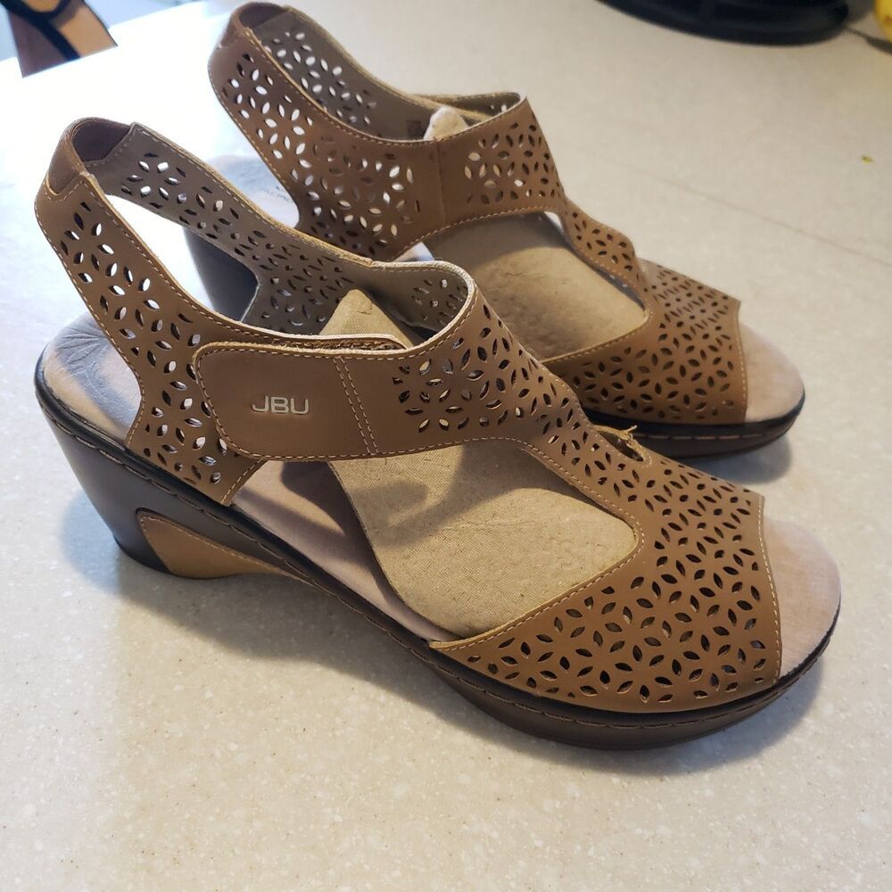 JBU By Jambu Women’s Chloe Peep Toe T-Strap Vegan Wedges Memory Foam Sz 10